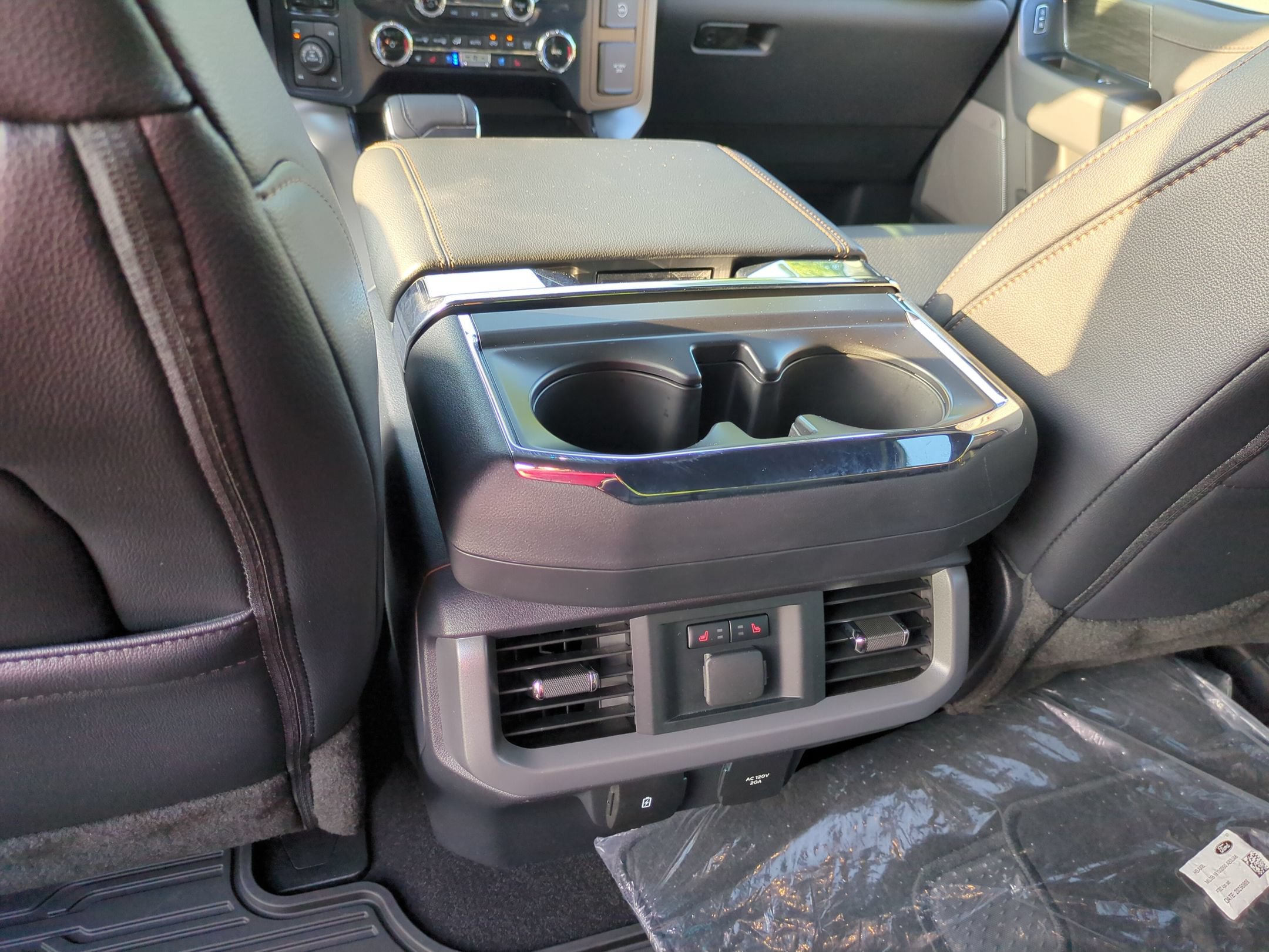 Certified 2025 Ford F150 Lariat w/ Equipment Group 502A High AWD/4WD image 33