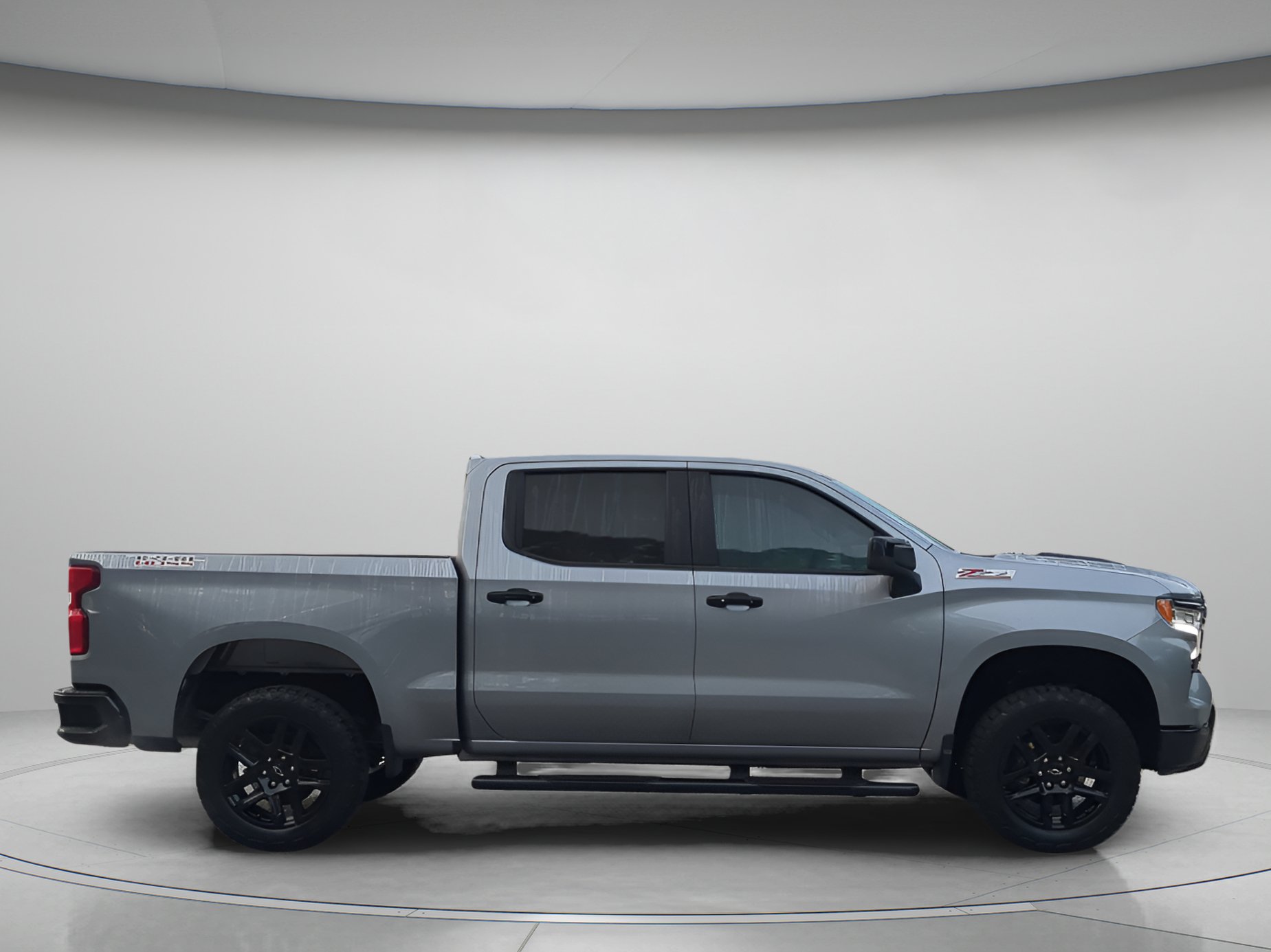 Used 2025 Chevrolet Silverado 1500 LT Trail Boss w/ Convenience Package II AWD/4WD image 39