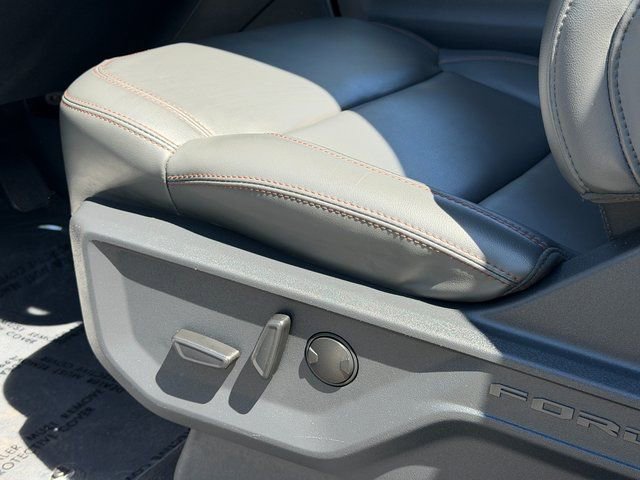 Certified 2025 Ford Expedition Active AWD/4WD image 27