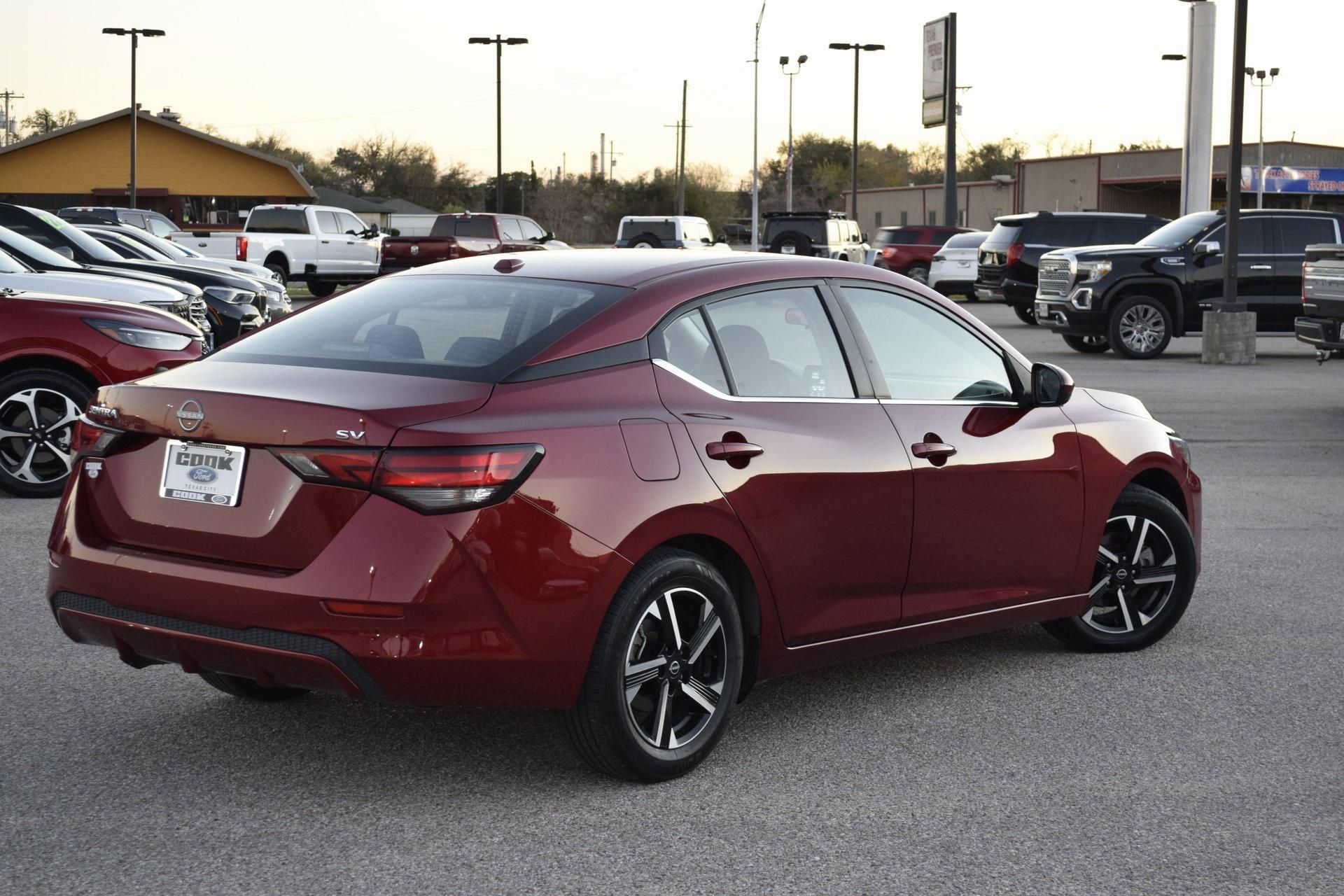 Used 2024 Nissan Sentra SV image 10