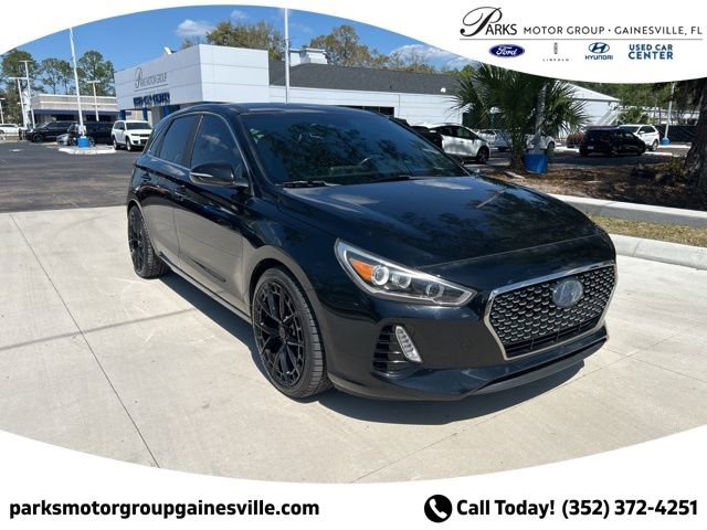 Used 2018 Hyundai Elantra GT Sport w/ Sport Tech Package 04 FWD image 2
