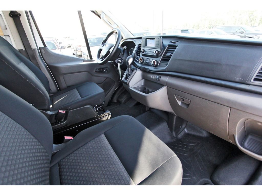 Certified 2025 Ford Transit 250 Low Roof w/ Exterior Upgrade Package RWD image 25