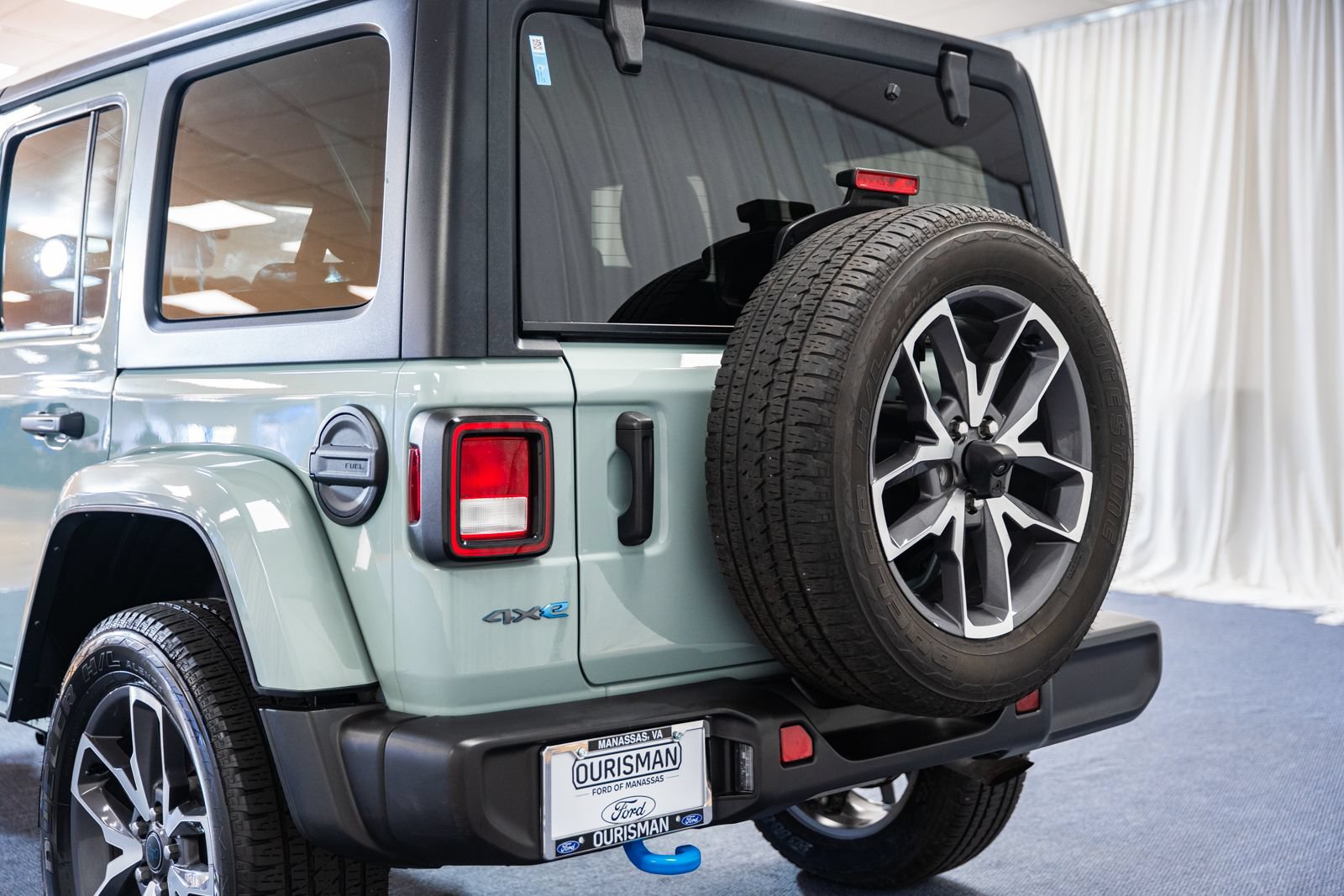 Used 2024 Jeep Wrangler Unlimited AWD/4WD image 5