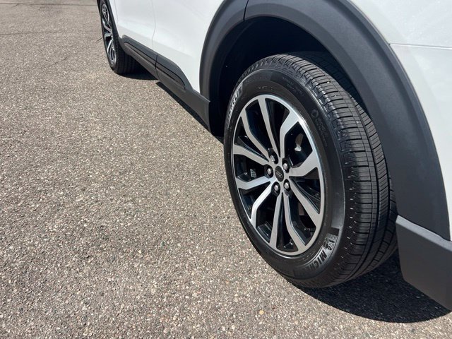 Certified 2025 Ford Explorer ST-Line AWD/4WD image 26