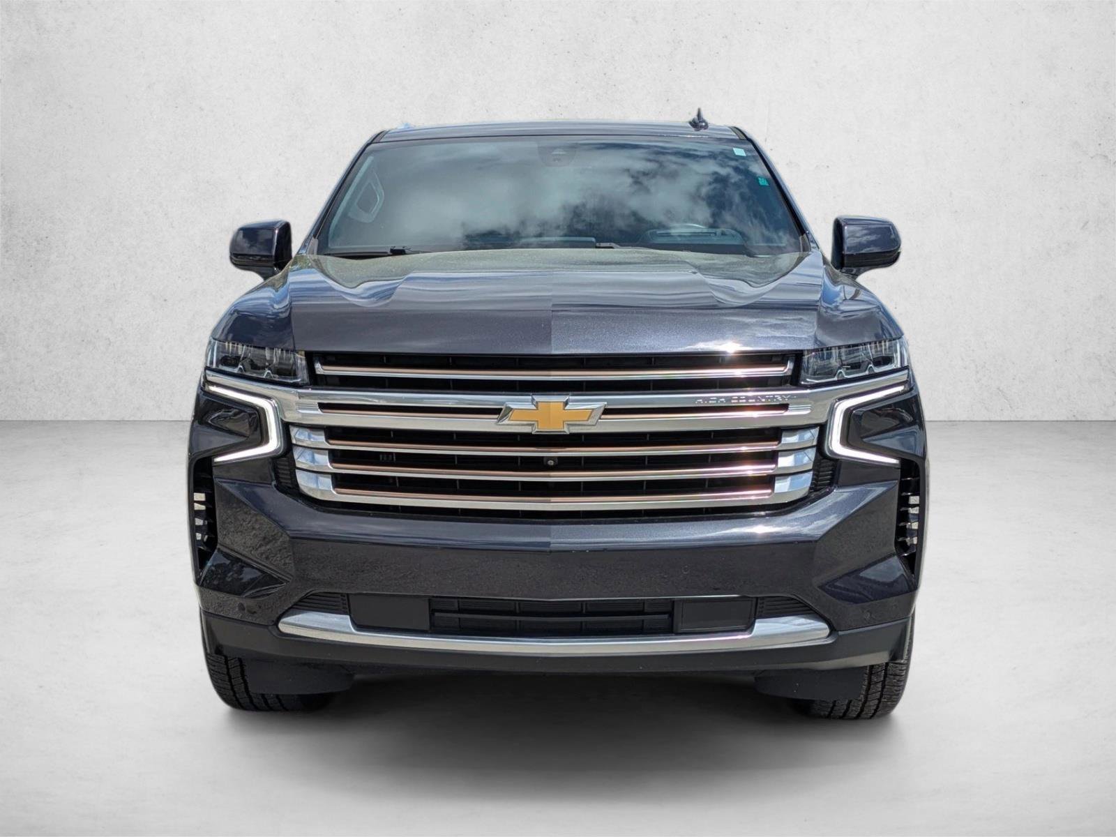 Used 2022 Chevrolet Tahoe High Country AWD/4WD image 2