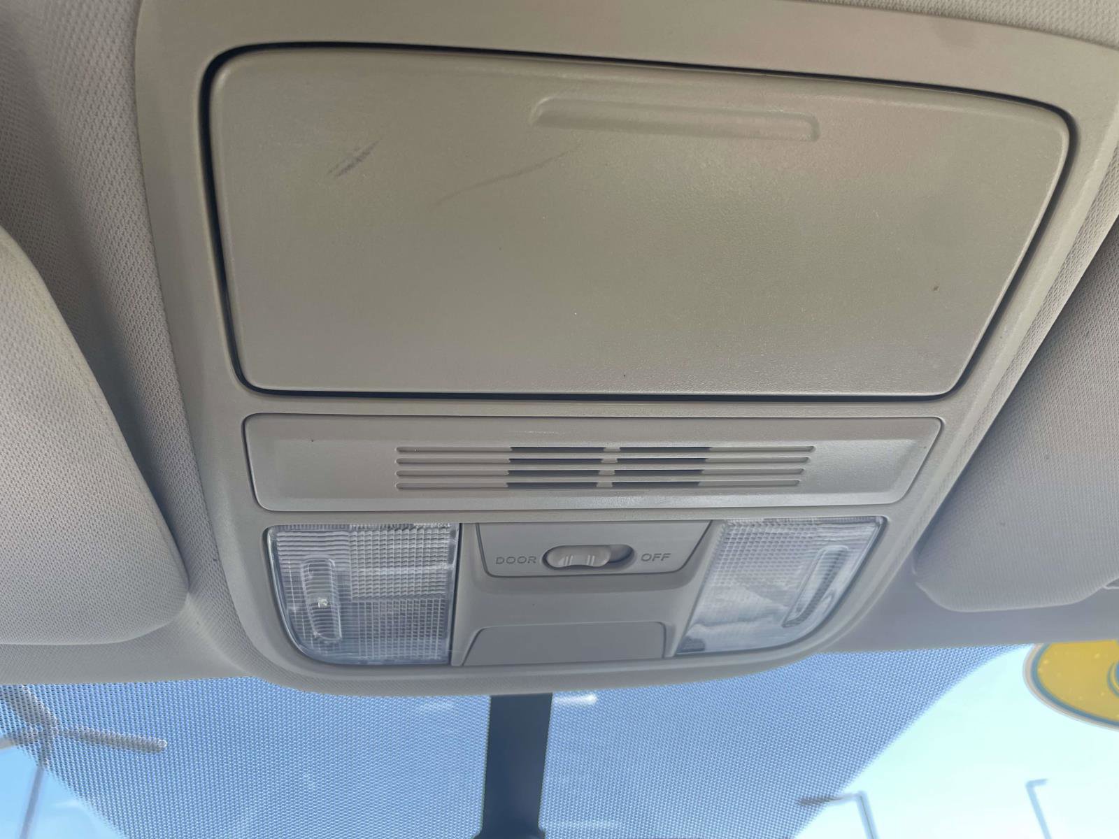 Used 2018 Honda CR-V LX image 19