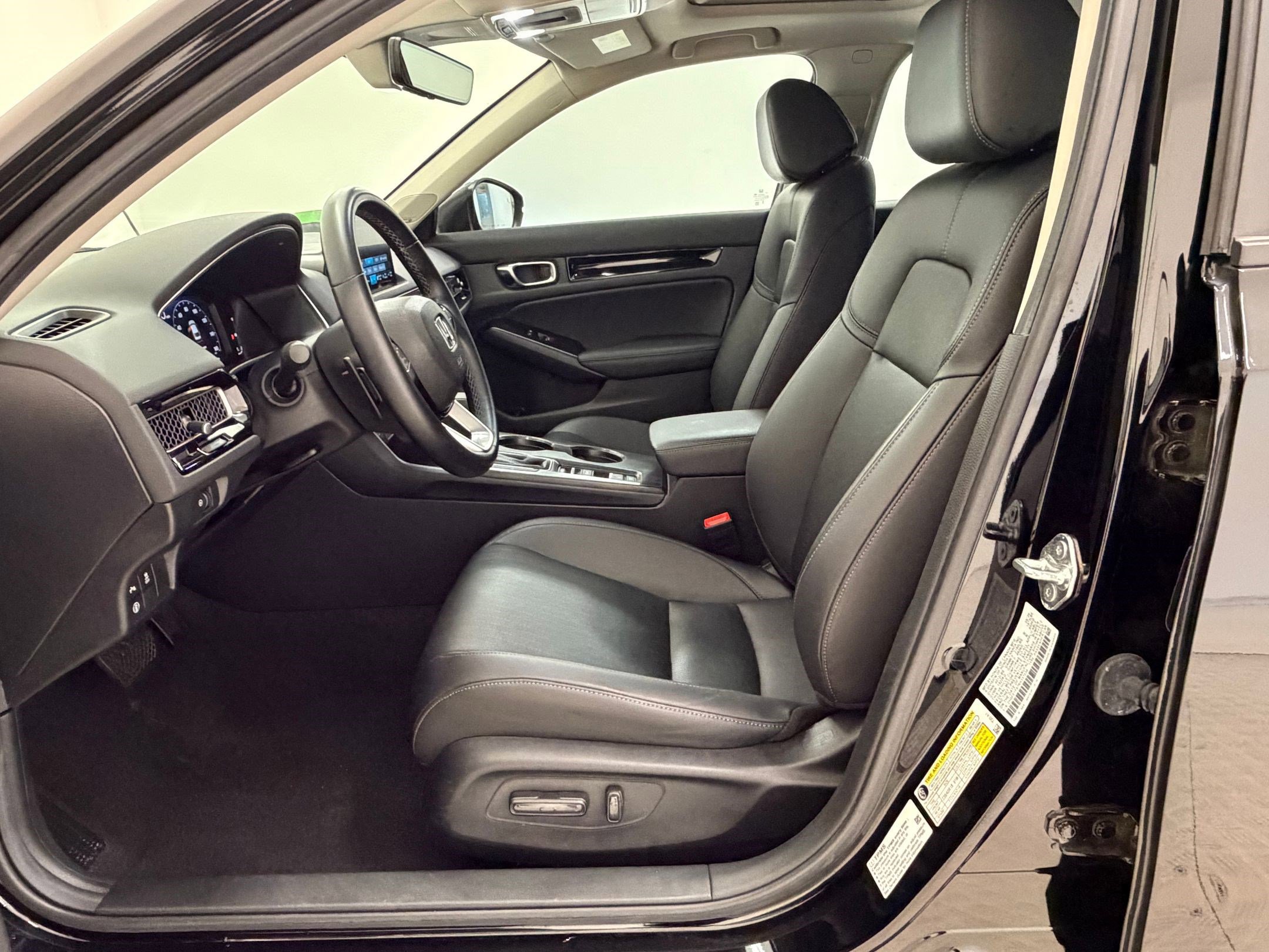 Used 2024 Honda Civic Touring image 11