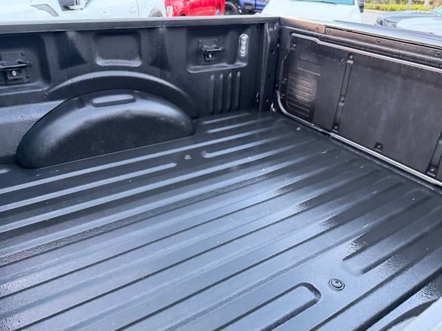 Certified 2022 Ford F150 Raptor w/ Equipment Group 801A High AWD/4WD image 9