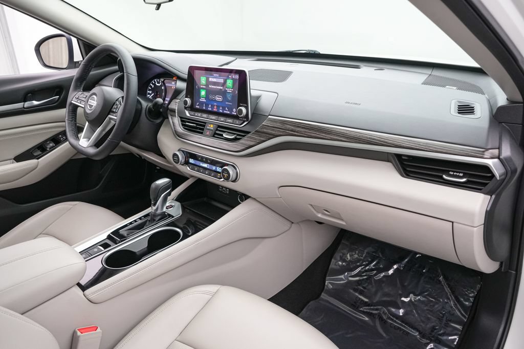 Used 2021 Nissan Altima 2.5 SL FWD image 23