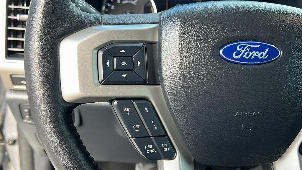 Certified 2022 Ford F450 Lariat w/ Lariat Ultimate Package image 19