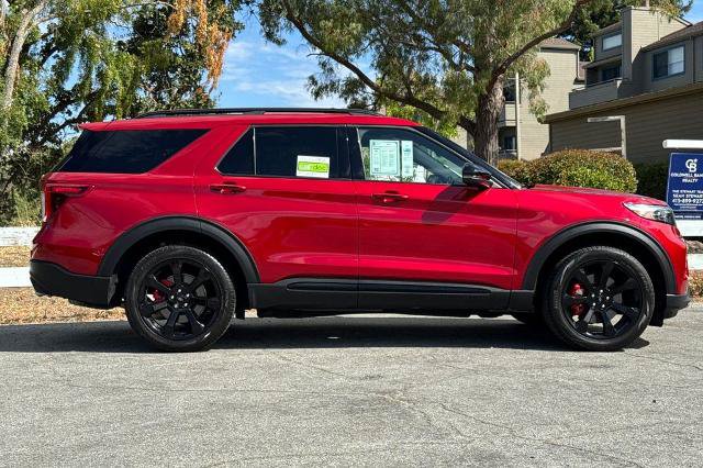 Certified 2023 Ford Explorer ST w/ Equipment Group 401A AWD/4WD image 3