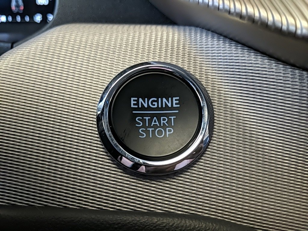 Certified 2025 Ford Explorer Active image 26