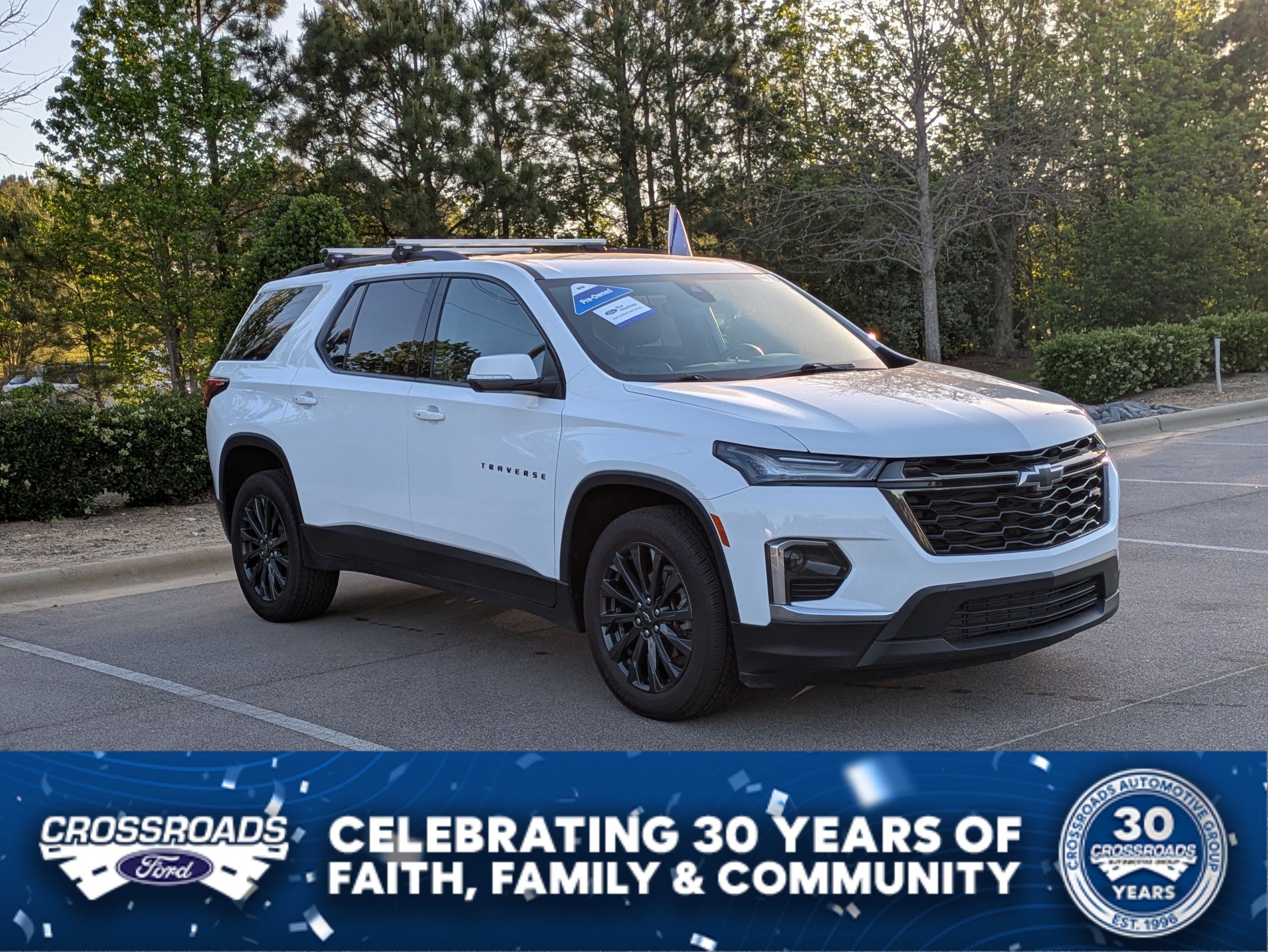 Used 2023 Chevrolet Traverse RS