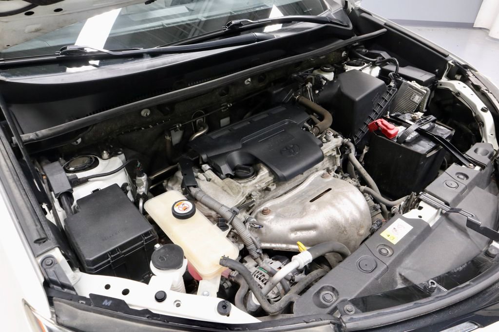 Used 2018 Toyota RAV4 Limited w/ All Weather Liner Package AWD/4WD image 18