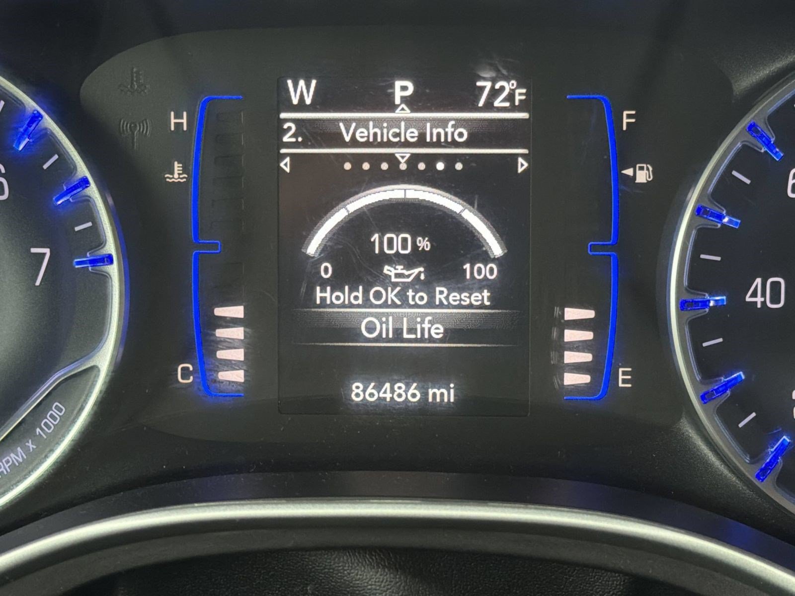 Used 2020 Chrysler Pacifica Touring FWD image 20