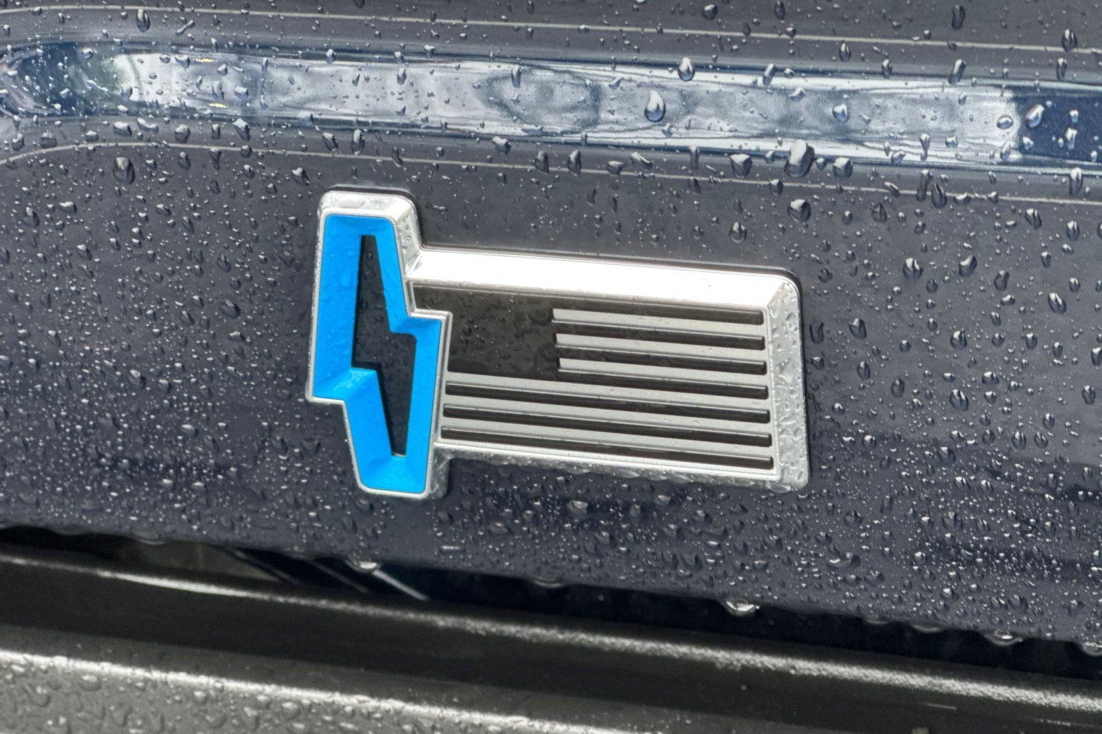 Certified 2023 Ford F150 Lightning Lariat w/ Equipment Group 511A High image 27