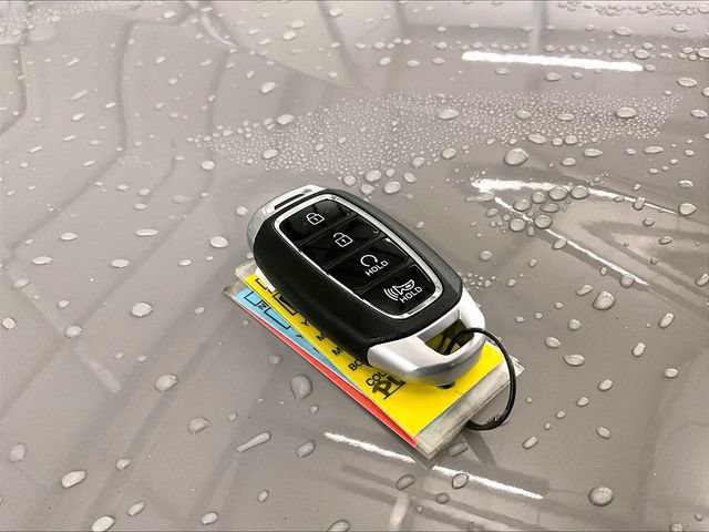 Used 2023 Hyundai Kona SEL AWD/4WD image 9