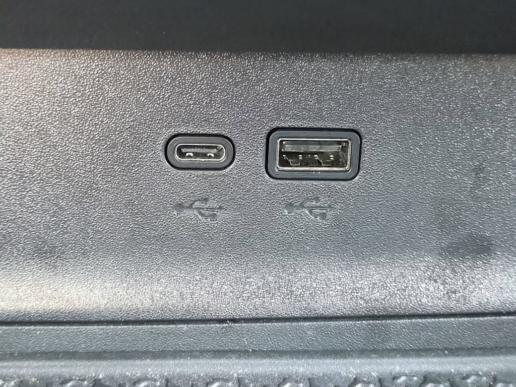 Used 2025 Chevrolet Equinox LT w/ Convenience Package II AWD/4WD image 26