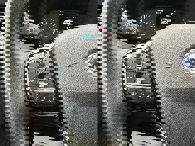 Certified 2022 Ford Escape SEL image 30