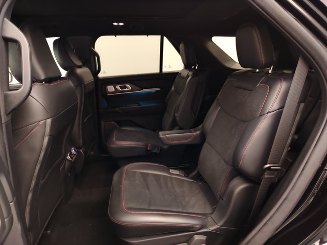 Certified 2025 Ford Explorer ST AWD/4WD image 13