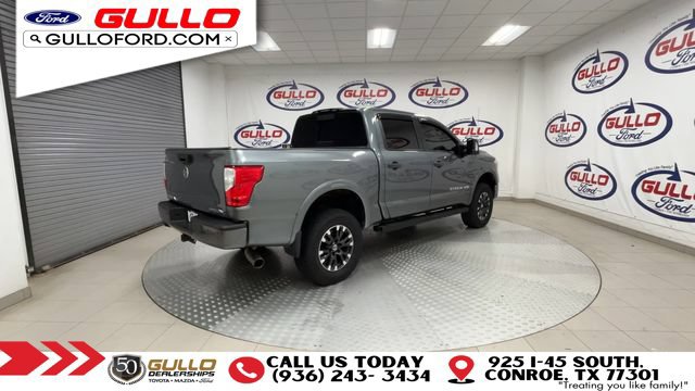 Used 2018 Nissan Titan PRO-4X w/ Pro-4x Convenience Package AWD/4WD image 8