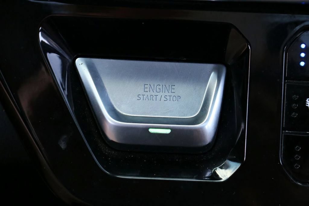 Used 2022 GMC Sierra 1500 Denali Ultimate AWD/4WD image 15