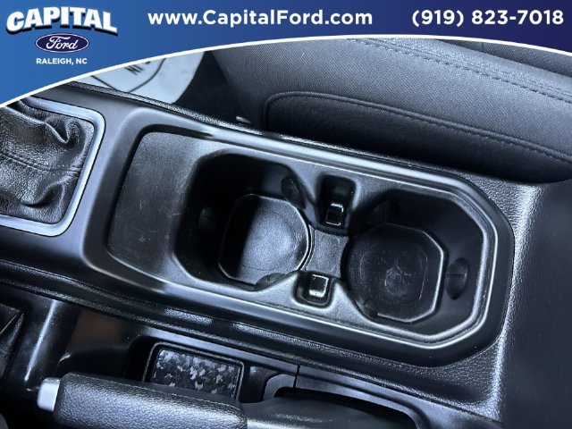 Used 2020 Jeep Wrangler Unlimited Sport AWD/4WD image 31