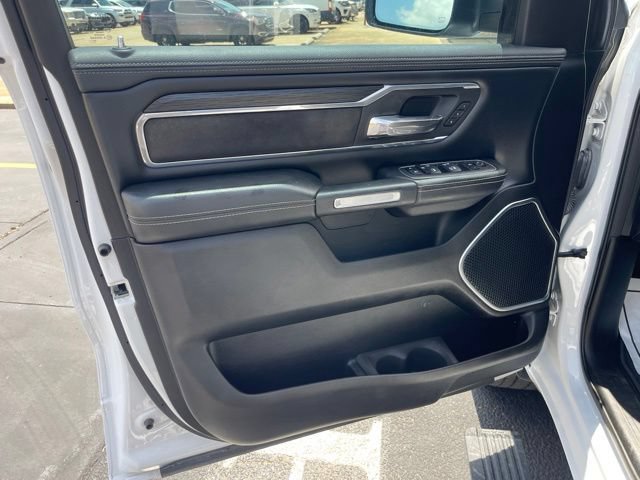 Used 2023 RAM 1500 Laramie AWD/4WD image 13