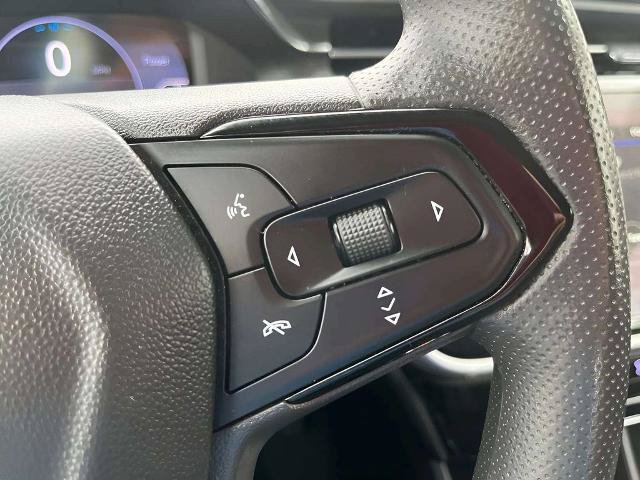 Used 2023 Chevrolet Bolt EUV LT w/ Driver Confidence Package FWD image 21