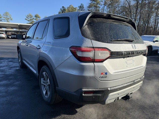 Used 2025 Honda Pilot EX-L image 3