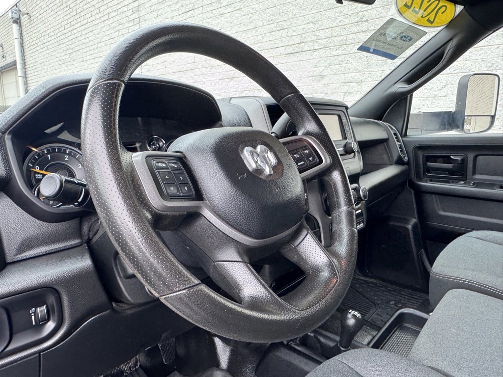 Used 2022 RAM 3500 Tradesman image 26