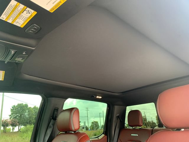 Certified 2022 Ford F250 Platinum w/ FX4 Off-Road Package AWD/4WD image 13