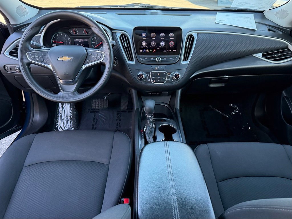 Used 2024 Chevrolet Malibu LT FWD image 27
