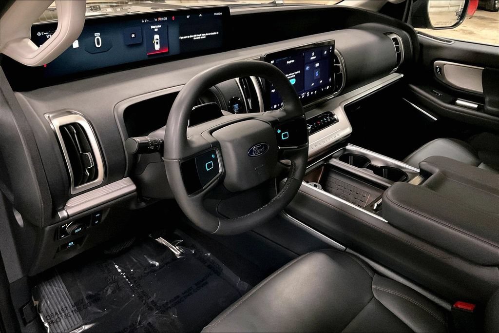 Certified 2025 Ford Expedition Max Active AWD/4WD image 14