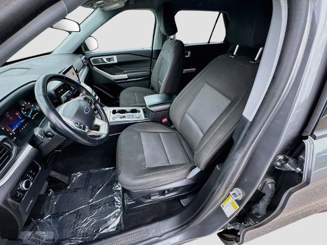 Certified 2024 Ford Explorer XLT AWD/4WD image 16