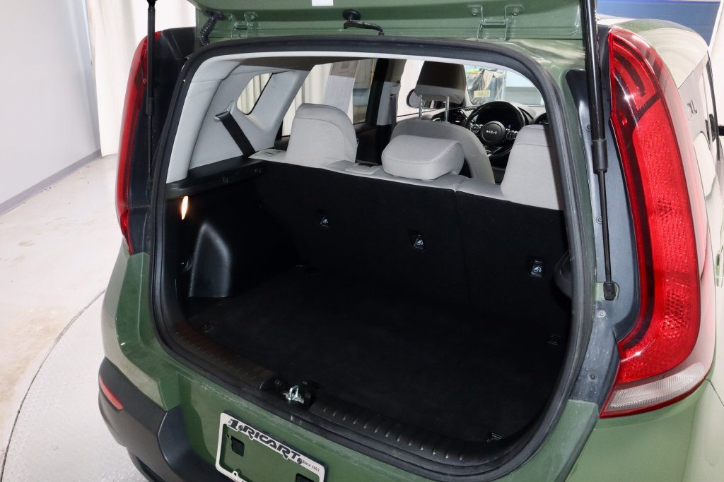 Used 2022 Kia Soul EX FWD image 15