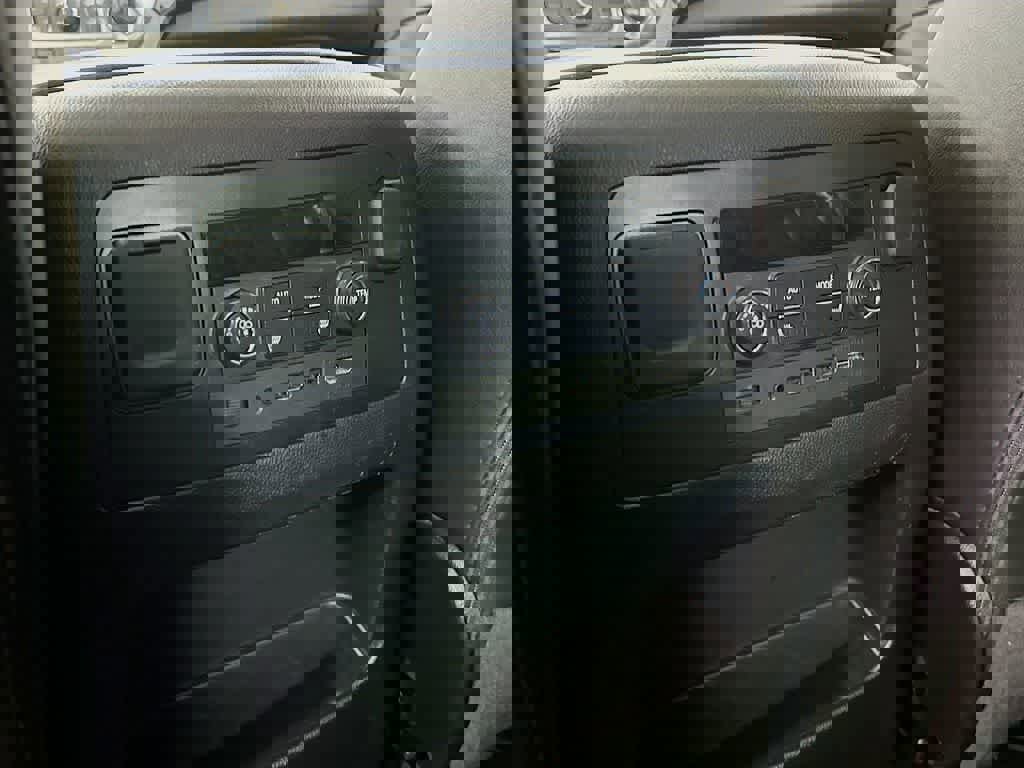 Used 2019 GMC Yukon Denali w/ Open Road Package image 16