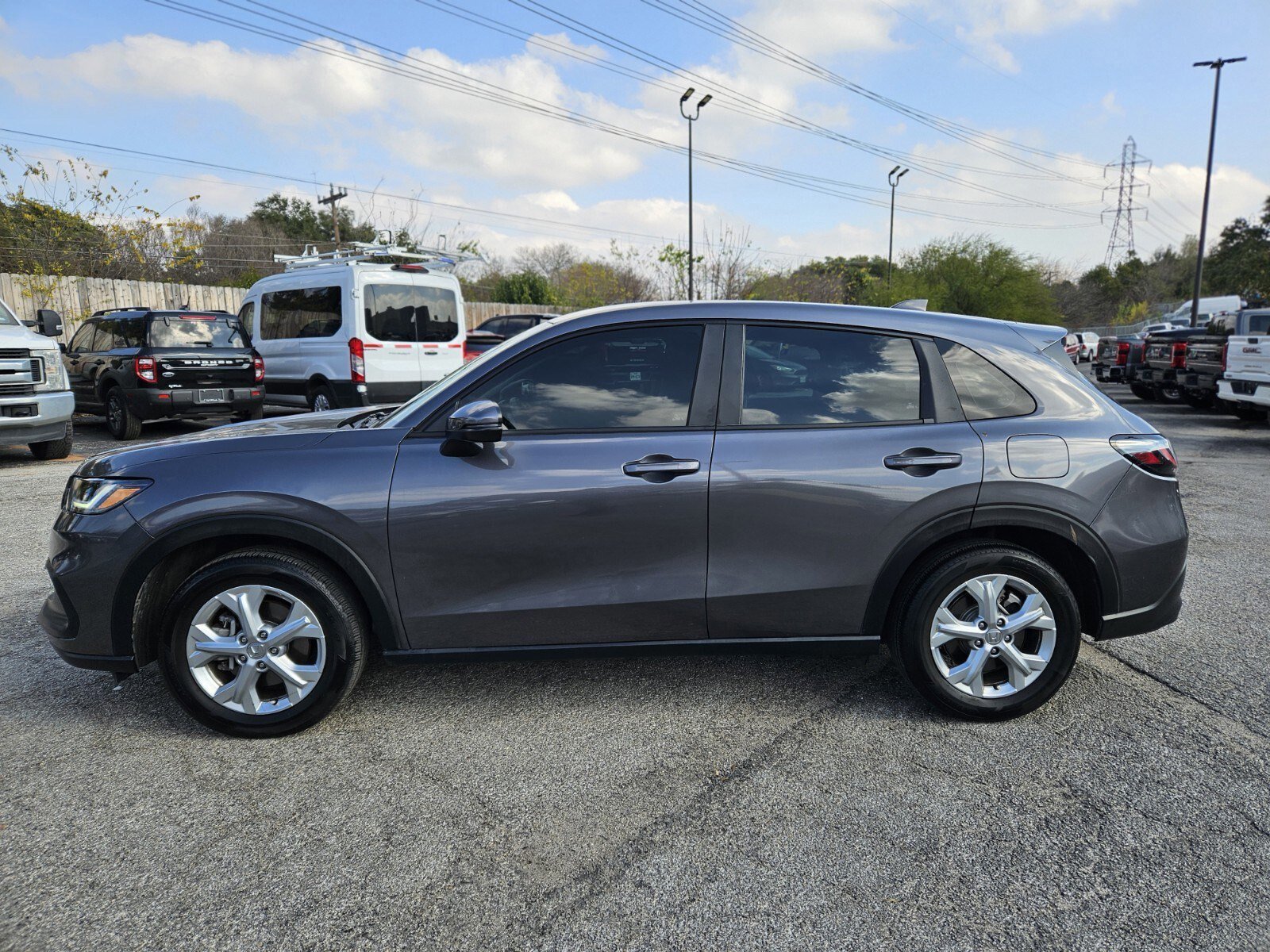 Used 2025 Honda HR-V LX image 6