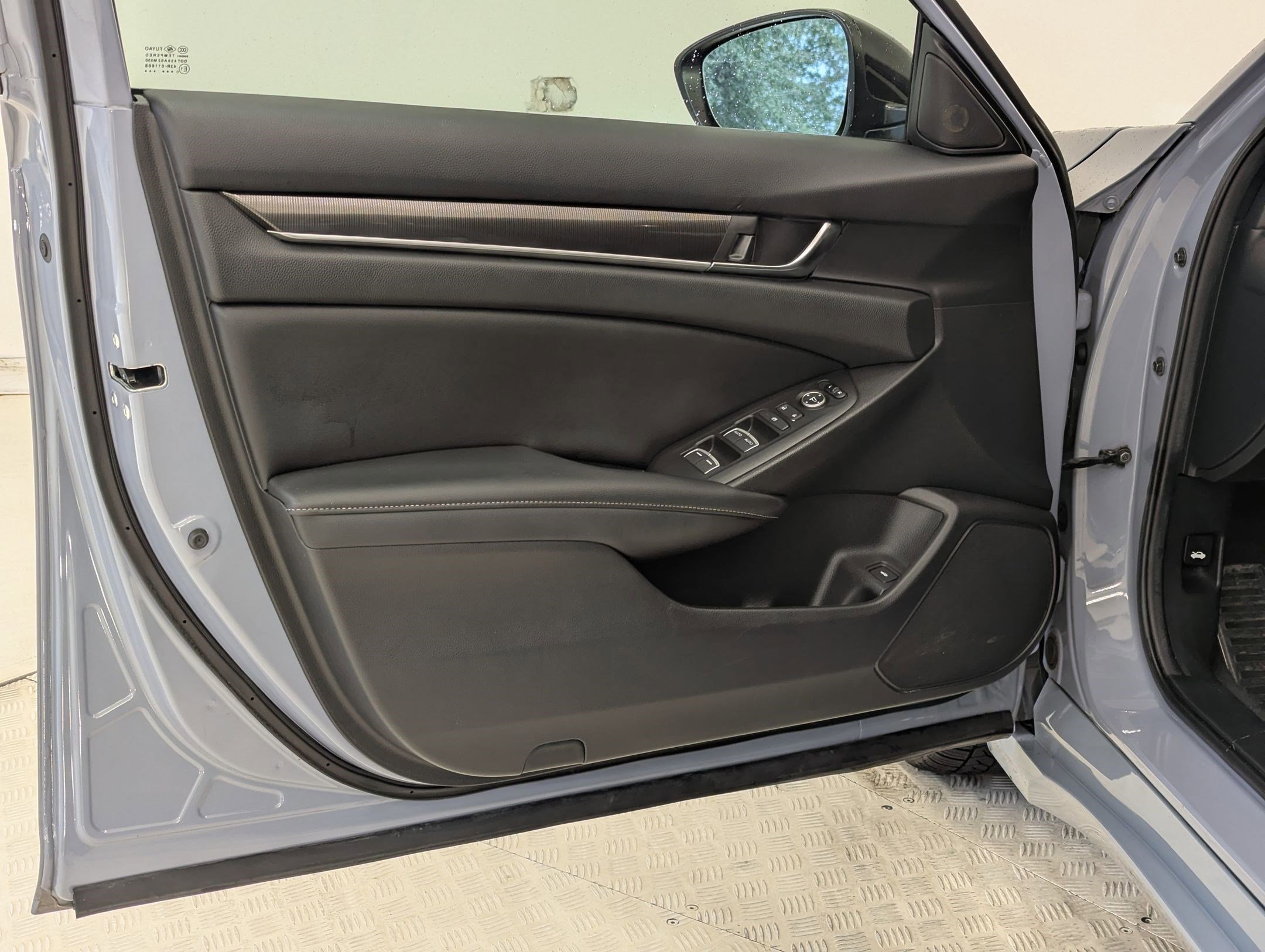 Used 2021 Honda Accord Sport image 26