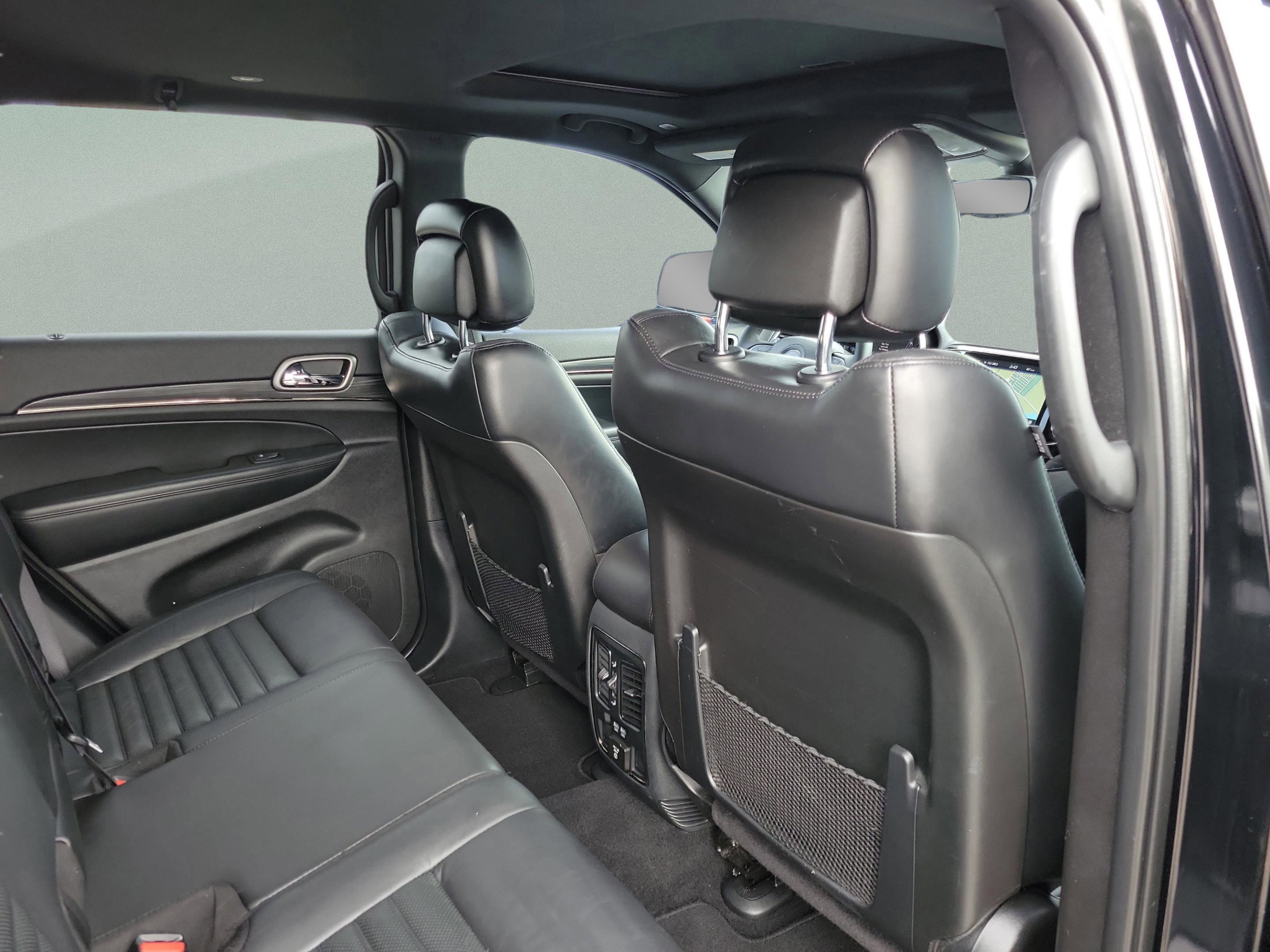 Used 2020 Jeep Grand Cherokee Limited X image 10