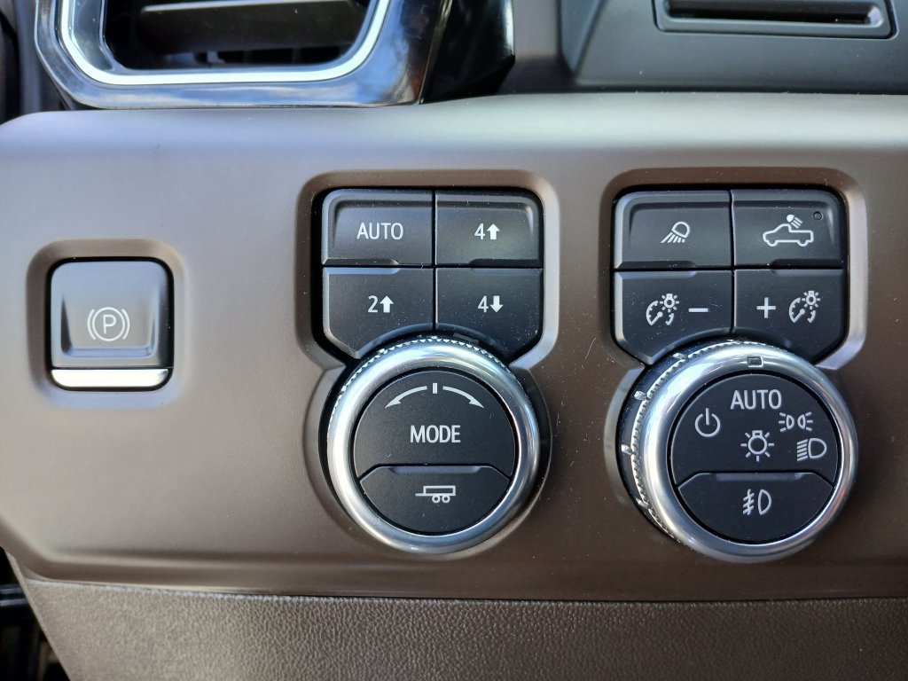 Used 2022 GMC Sierra 1500 Denali AWD/4WD image 14
