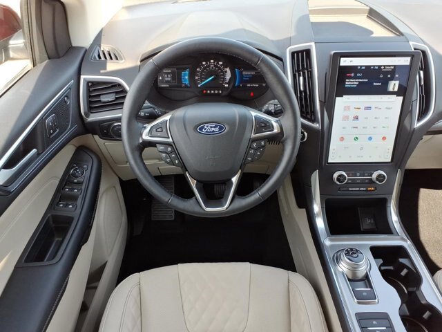 Certified 2024 Ford Edge Titanium w/ Equipment Group 301A AWD/4WD image 5