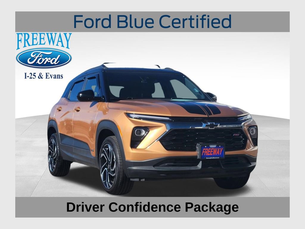 Used 2024 Chevrolet TrailBlazer RS w/ Driver Confidence Package image 1