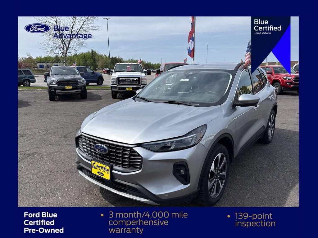 Certified 2024 Ford Escape Platinum AWD/4WD image 3