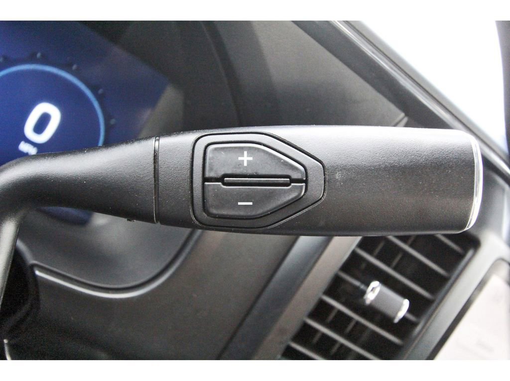 Certified 2025 Ford F250 Lariat w/ FX4 Off-Road Package image 17