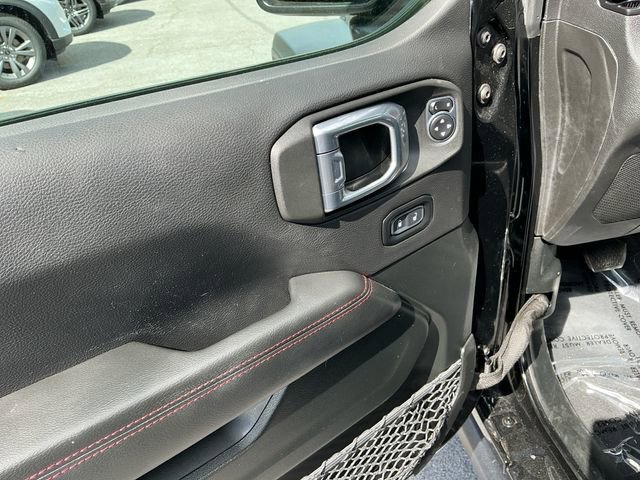 Used 2021 Jeep Wrangler Unlimited Rubicon AWD/4WD image 11