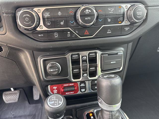 Used 2024 Jeep Wrangler Unlimited Rubicon w/ Technology Group AWD/4WD image 9