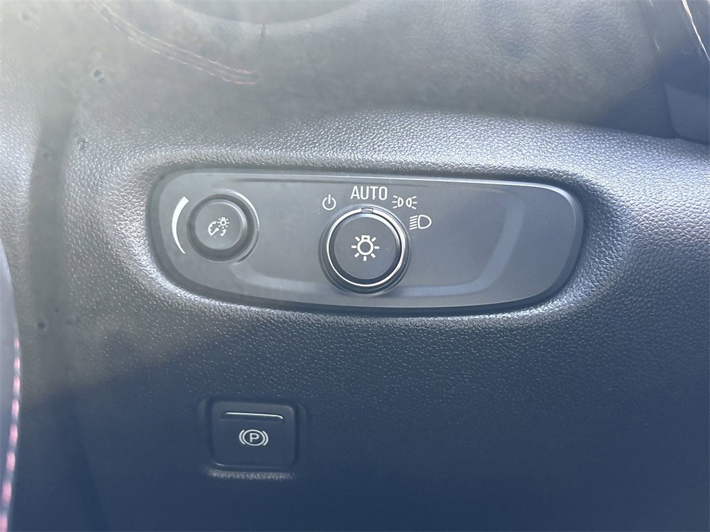 Used 2024 Chevrolet Blazer RS w/ Enhanced Convenience Package image 23