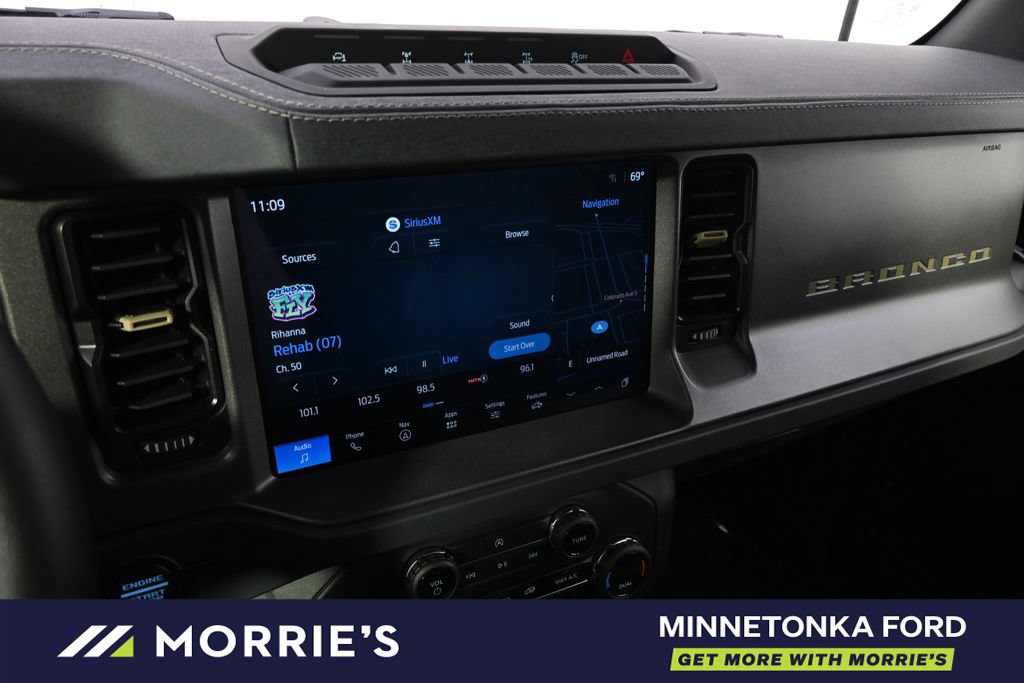 Certified 2025 Ford Bronco Badlands AWD/4WD image 28