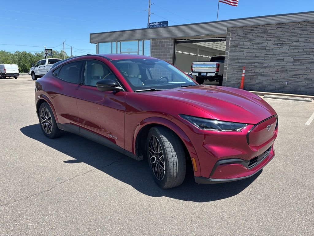 Certified 2025 Ford Mustang Mach-E Premium RWD image 1